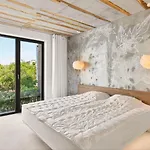 Апартаменты Design Lux Harmony In Bamboo Garden,no Shoes Allowed Inside Варна