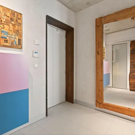 Design Lux Harmony In Bamboo Garden,no Shoes Allowed Inside Varna