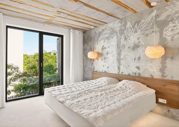 Апартамент Design Lux Harmony In Bamboo Garden,no Shoes Allowed Inside Варна